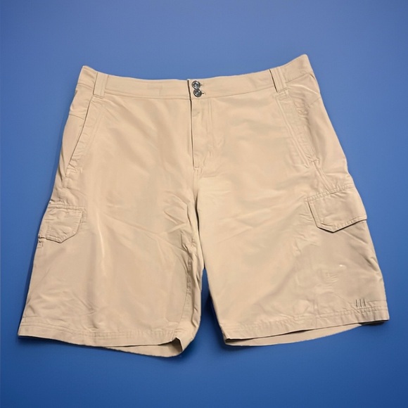Lululemon Men’s Tan Khaki Cargo Shorts sz 40 - Picture 1 of 8